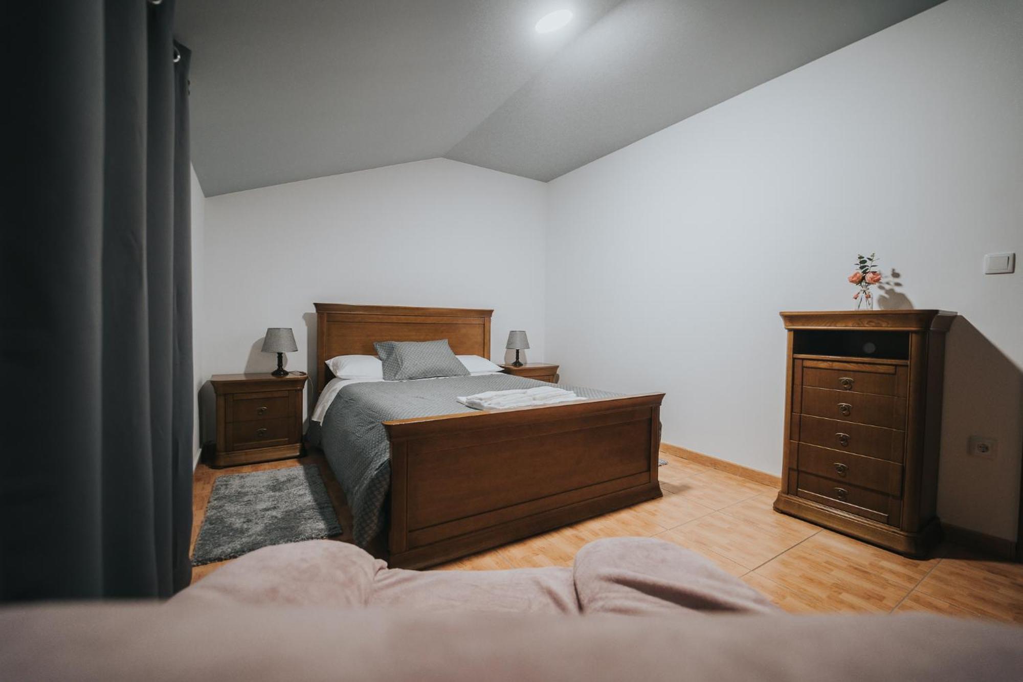 Ferradosa Guesthouse Vale de Figueira 外观 照片